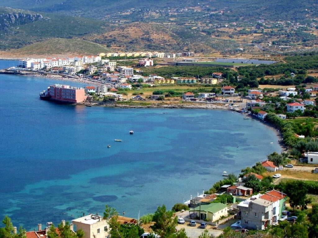 İzmir Karaburun Bakir Koyları, Mordoğan ve Nergis Kokulu Doğası kültürel mirası ve mimari detayları