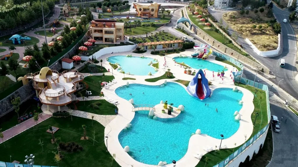 Uzundere Rekreasyon Vadisi Aqua Park