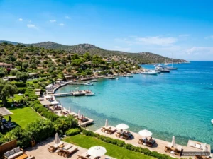 Çeşme Ayayorgi Koyu Turkuaz Suları ve Eğlence Rehberi