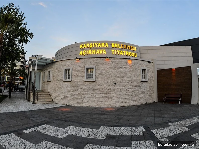 Karşıyaka Sahnesi Tiyatroları ve Açık Hava Sanat Ruhu kültürel mirası ve mimari detayları