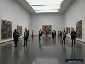 AASSM Sanat Merkezi Konak İzmir gezi rehberi görünümü